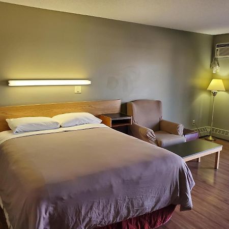 Stars Inn - Motel Fort Saskatchewan Exterior photo