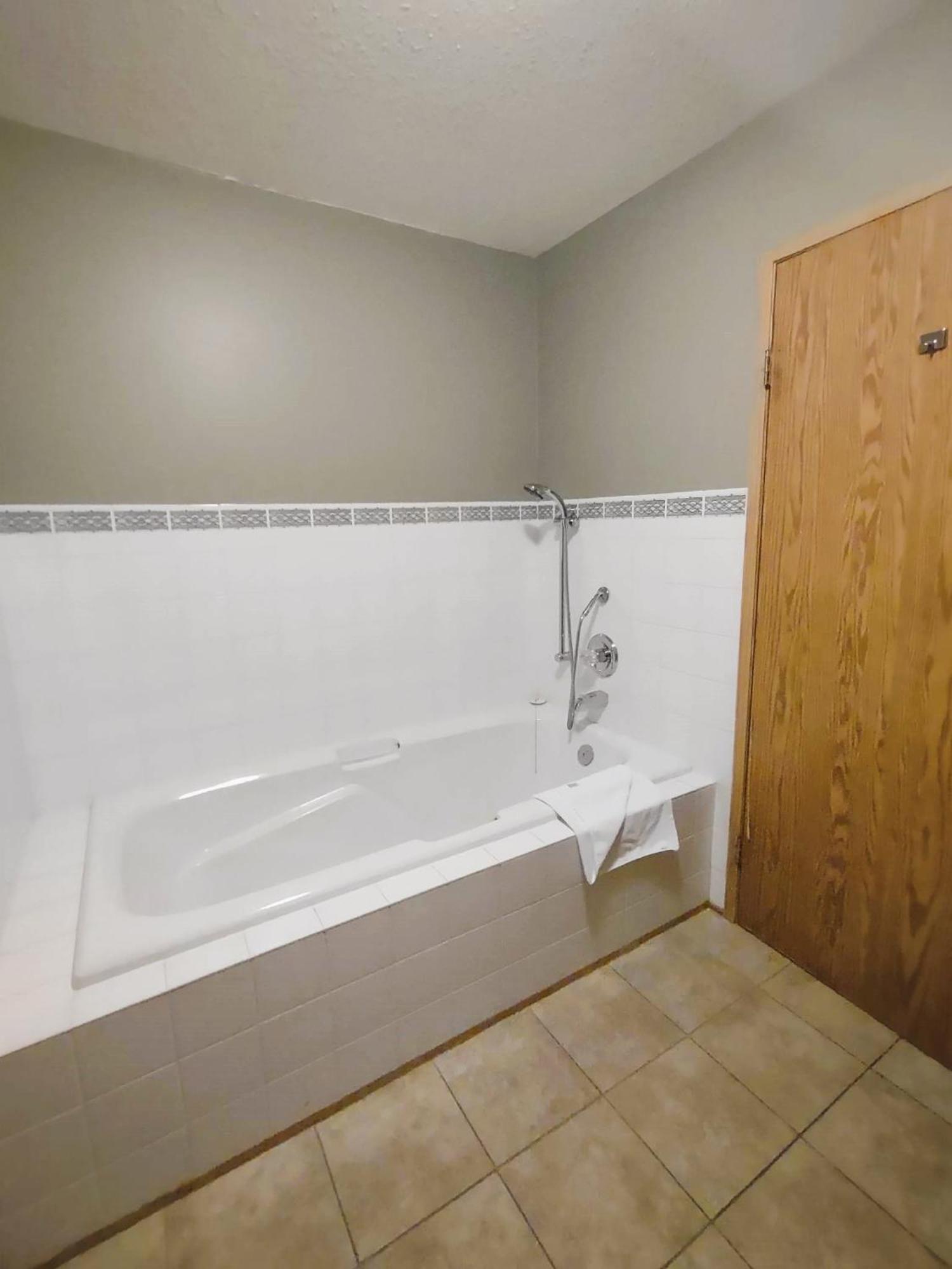 Stars Inn - Motel Fort Saskatchewan Room photo